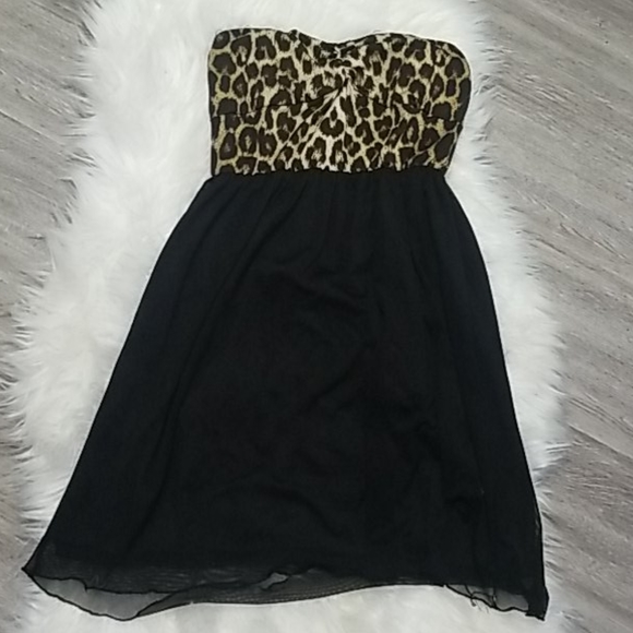 ××.Strapless leopard dress.×× FREE WITH PURCHASE - Picture 2 of 2